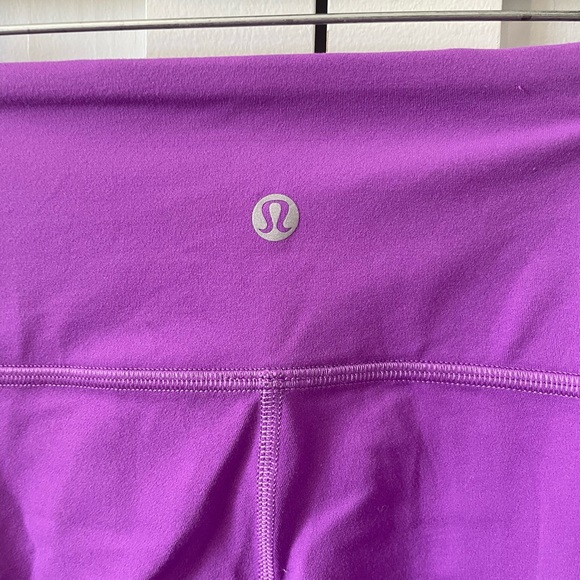 Lululemon groove super-high-rise nulu flared pant regular in moonlit magenta - Picture 1 of 4